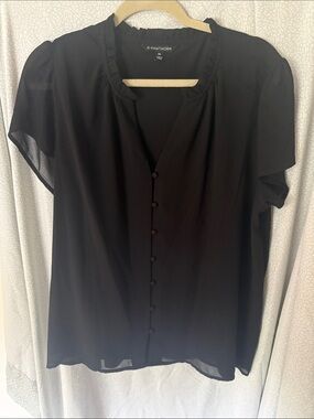 Black Short-Sleeve V-Neck Button Front Blouse